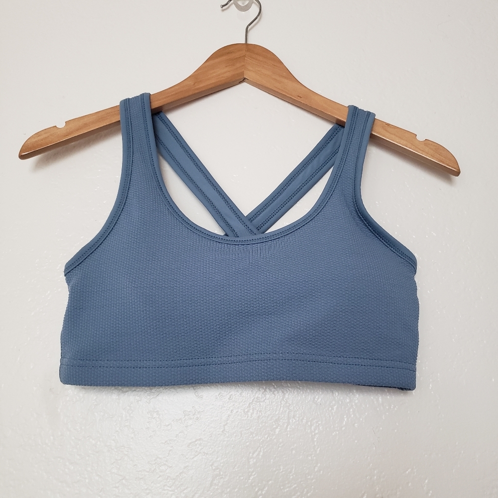 Textured sports bra